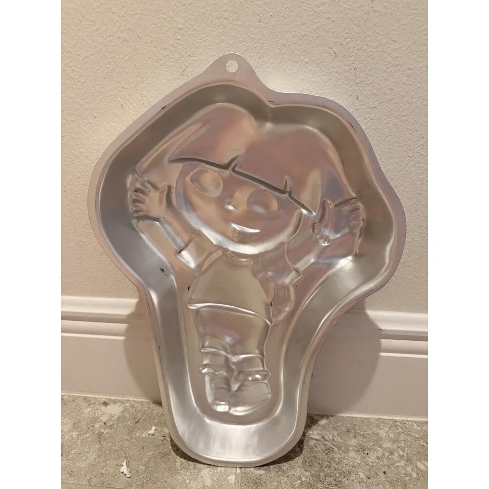BIG VINTAGE WILTON 2105-6300 DORA ALUMINUM BAKING PAN CAKE MOLD
